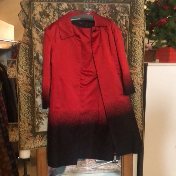 St. John red satin black wool accents midi dress and overcoat EUC size 8 - Picture 12 of 12